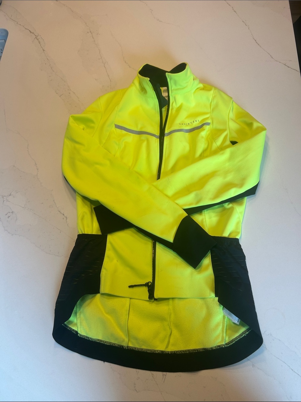 Women's CYCLING JACKET with Reflective Trim